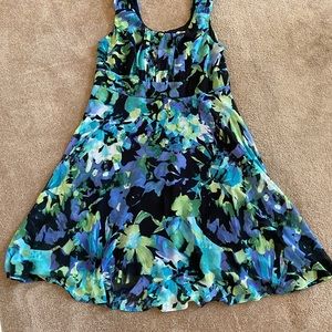 Size 16 Women’s dress